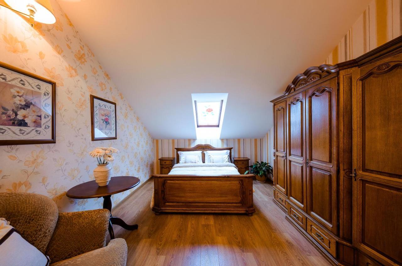 Boutique Apart-Hotel Sherborne Kyjev Exteriér fotografie